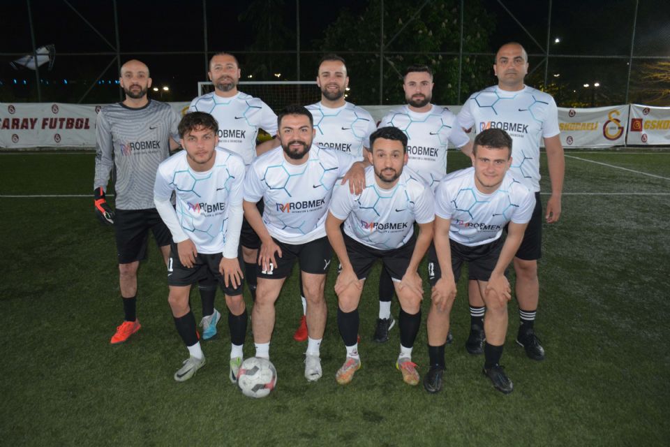 Dejavu FK: 2 Rombek Otomasyon: 4