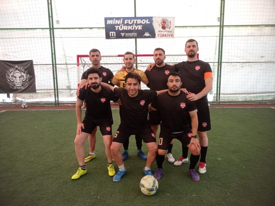 ampiyon Fc - Kvc United
